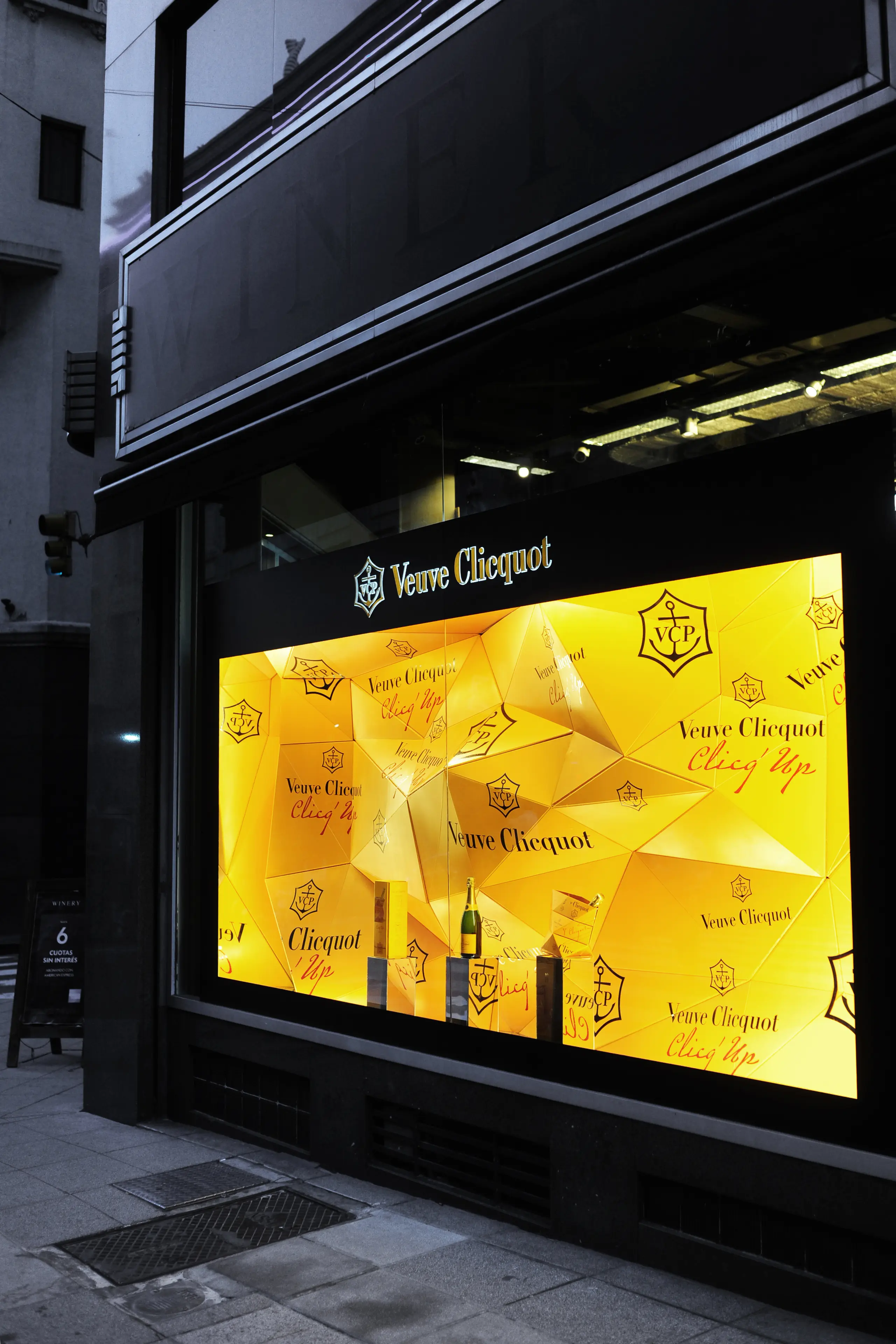 Veuve Clicquot — Clicq’Up — imagen 3